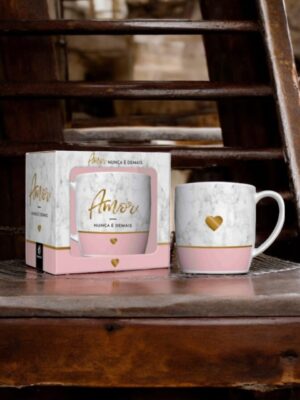 Caneca Porcelana Amor Nunca É Demais - 300ml