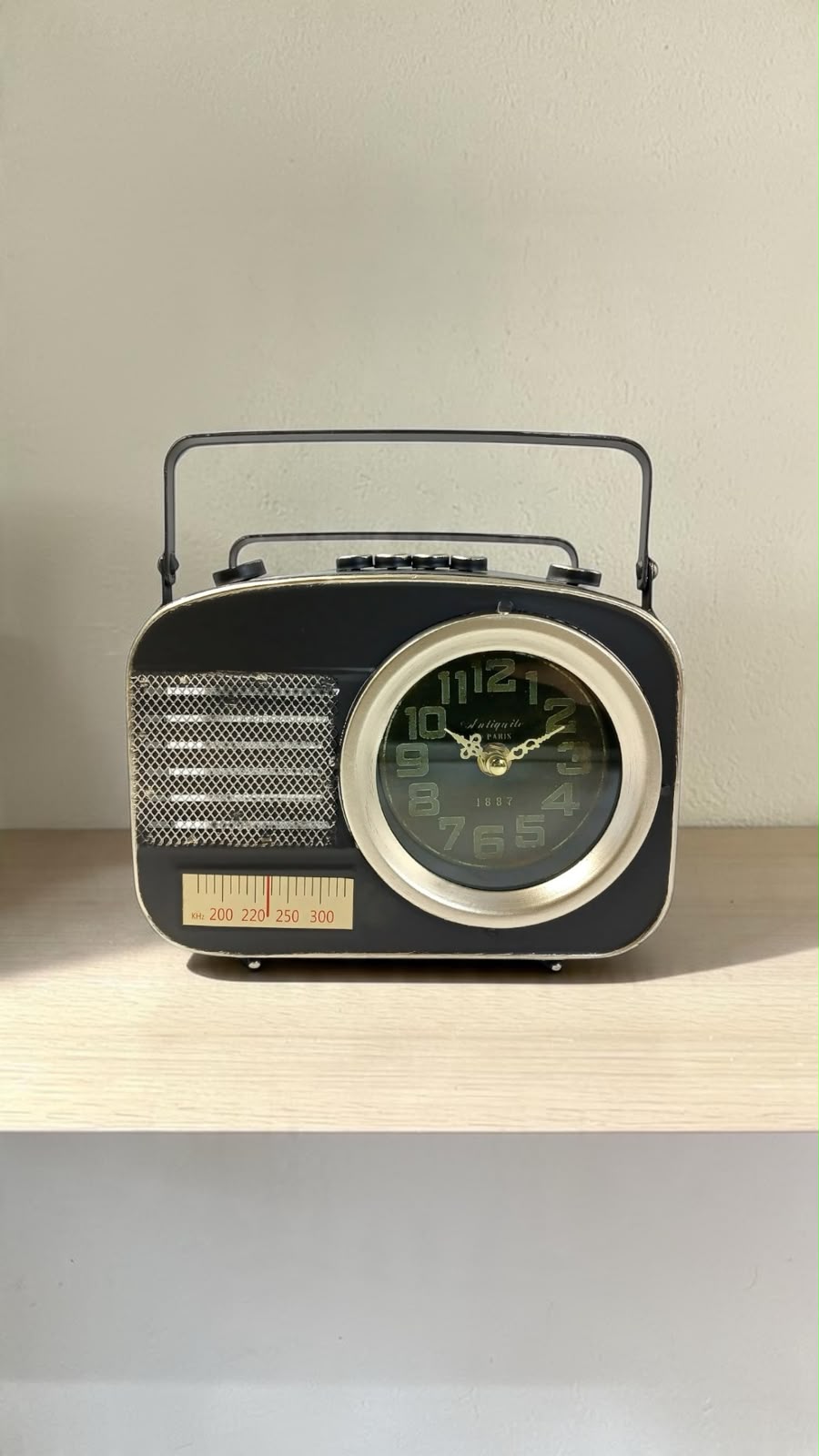 RELÓGIO DECORATIVO RADIO RETRÔ